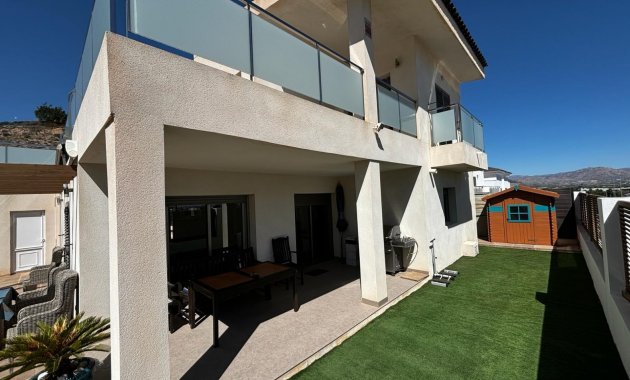 Revente - Détaché / Villa -
Cox