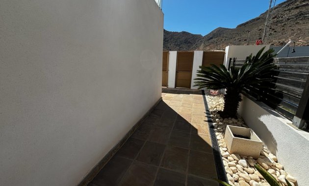 Revente - Détaché / Villa -
Cox