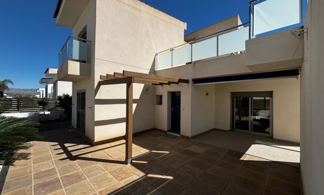 Revente - Détaché / Villa -
Cox