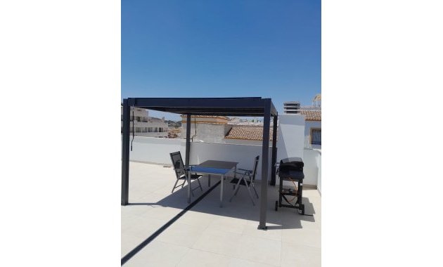 Kurzzeit-Vermietung - Penthouse -
Orihuela - Entre Naranjos - Vistabella