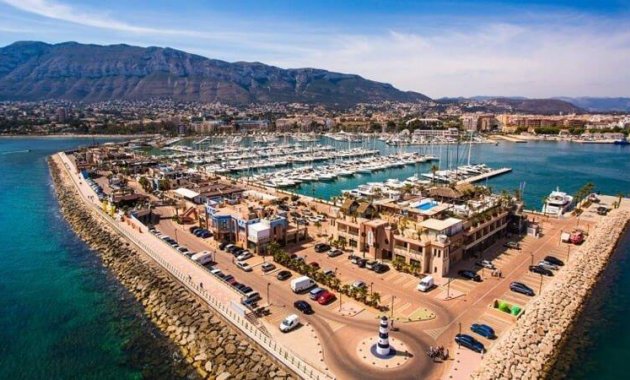 Neue Gebäude - Penthouse -
Denia - Las Marinas km 2.5