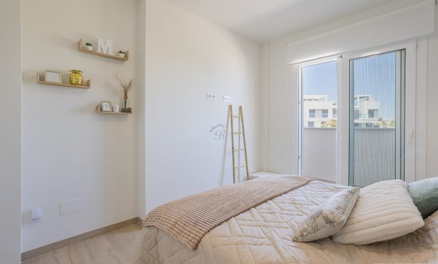 Herverkoop - Appartement -
Guardamar del Segura - El Raso