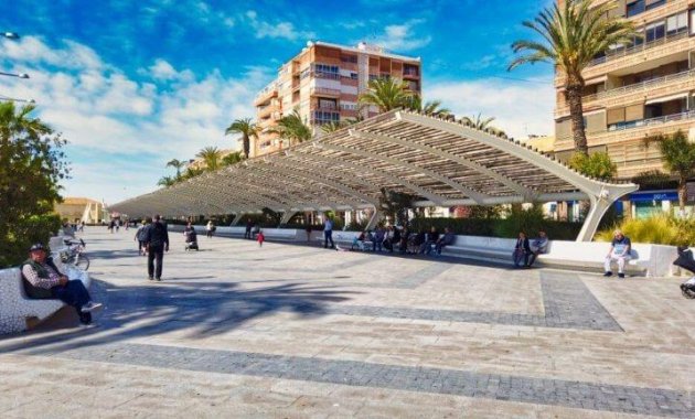 Obra nueva - Ático -
Torrevieja - La Mata