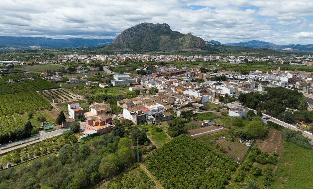 Obra nueva - Villa -
Els Poblets - Partida Barranquets