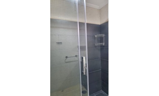 Alquiler a largo plazo - Apartamento -
Guardamar del Segura - Puerto