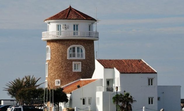 Neue Gebäude - Apartment -
Almerimar