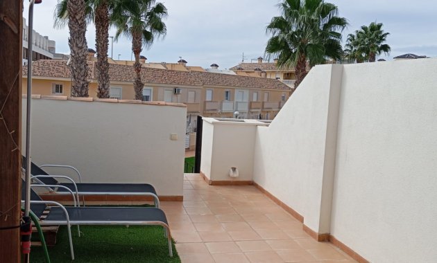 Herverkoop - Rijwoning -
Orihuela Costa - Lomas de Cabo Roig