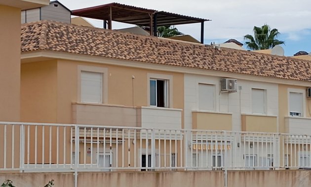 Herverkoop - Rijwoning -
Orihuela Costa - Lomas de Cabo Roig