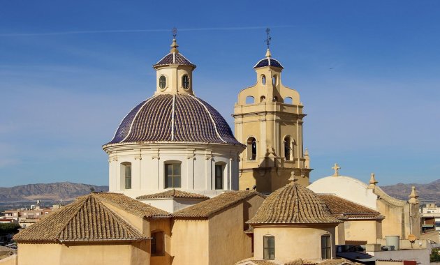 Obra nueva - Casa adosada -
Cox - San Fernando