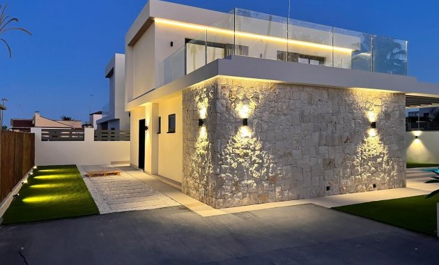 New Build - Town House -
Orihuela Costa - Montezenia