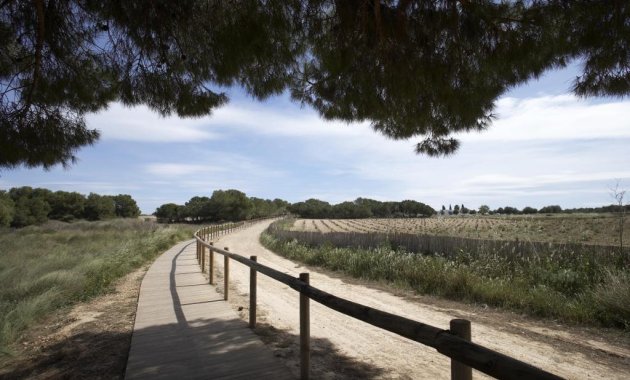 Neue Gebäude - Bungalow -
Torrevieja - Altos del Sol