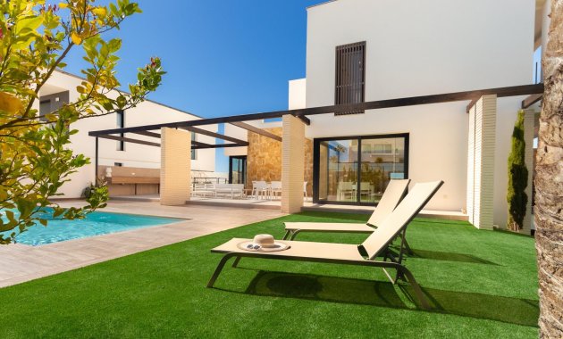 Obra nueva - Villa -
Orihuela Costa - Campoamor