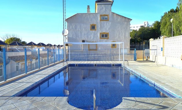 Revente - Maison individuelle -
Guardamar del Segura - El Eden