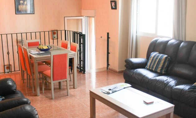 Resale - Apartment -
Guardamar del Segura - El Eden