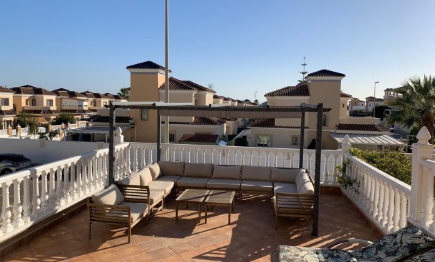 Resale - Town House -
Guardamar del Segura - El Raso