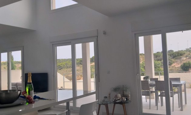 Resale - Villa -
Santa Pola - Gran Alacant