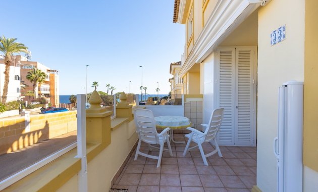 Resale - Semi - Detached Villa -
La Mata - Playa