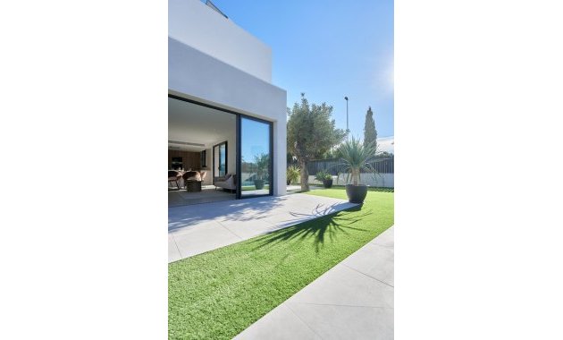 Obra nueva - Villa -
San Juan Alicante - La Font