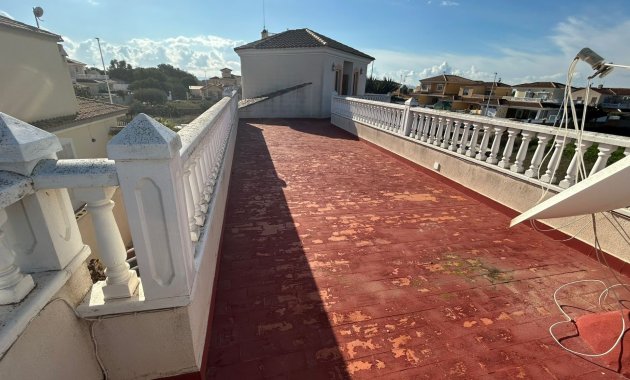 Herverkoop - Vrijstaande woning / Villa -
Los Alcazares - Santa Rosalía