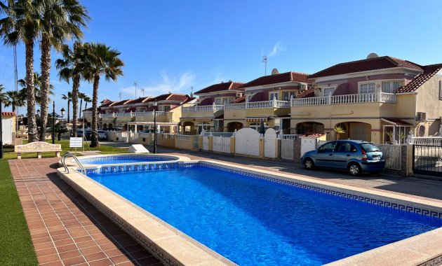 Herverkoop - Appartement -
Orihuela Costa