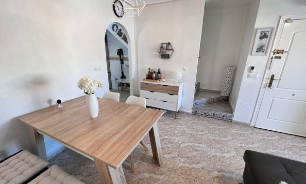 Herverkoop - Appartement -
Orihuela Costa