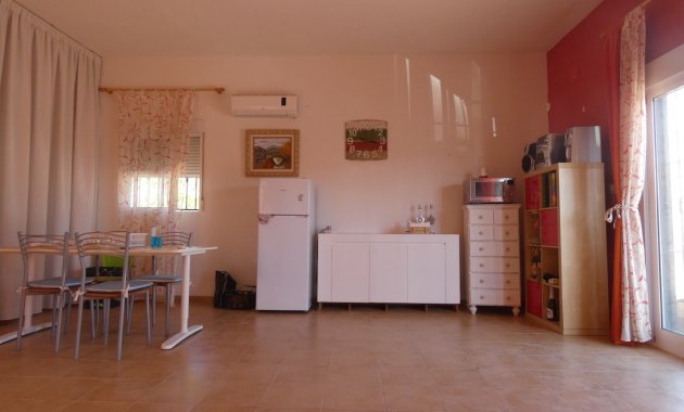 Resale - Country Property -
Rafal