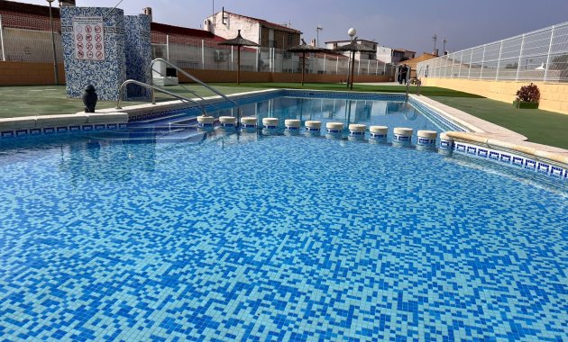 Resale - Town House -
Torrevieja