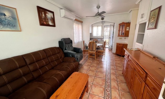 Resale - Town House -
Torrevieja