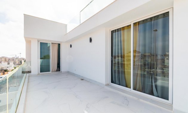 Obra nueva - Villa -
Orihuela Costa - Villamartín