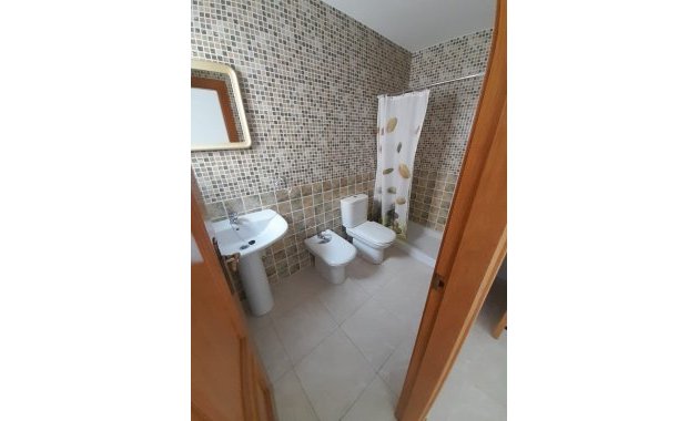 Reventa - Apartamento -
Los Montesinos