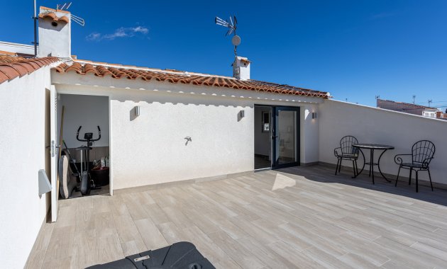 Resale - Town House -
Torrevieja - Urbanización San Luis