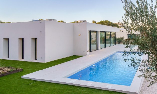 Obra nueva - Villa -
Orihuela - Las Colinas Golf