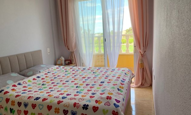 Wiederverkauf - Apartment -
Formentera del Segura