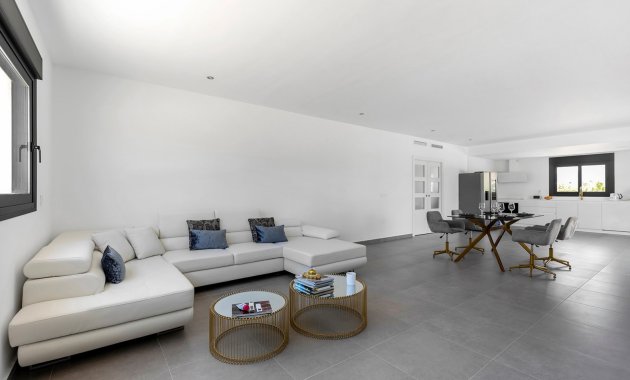 Herverkoop - Vrijstaande woning / Villa -
Macisvenda