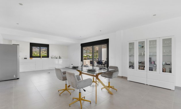 Herverkoop - Vrijstaande woning / Villa -
Macisvenda