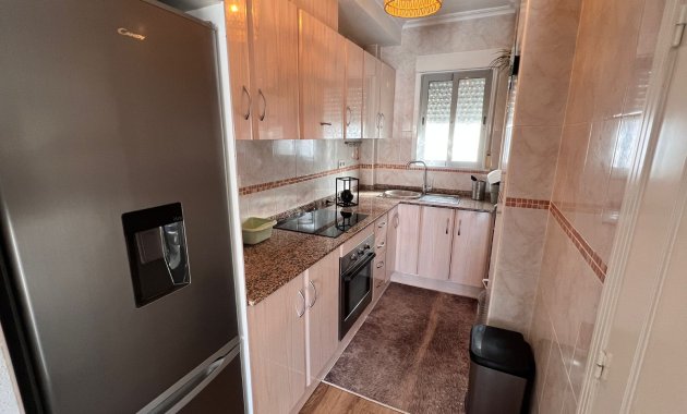 Herverkoop - Vrijstaande woning / Villa -
Benijofar