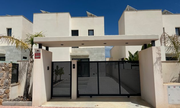 Herverkoop - Vrijstaande woning / Villa -
Ciudad Quesada - Rojales - Rojales