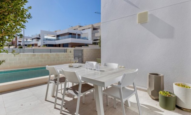 Resale - Villa -
Benijofar
