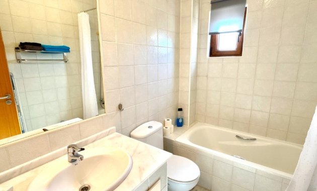Herverkoop - Appartement -
Algorfa