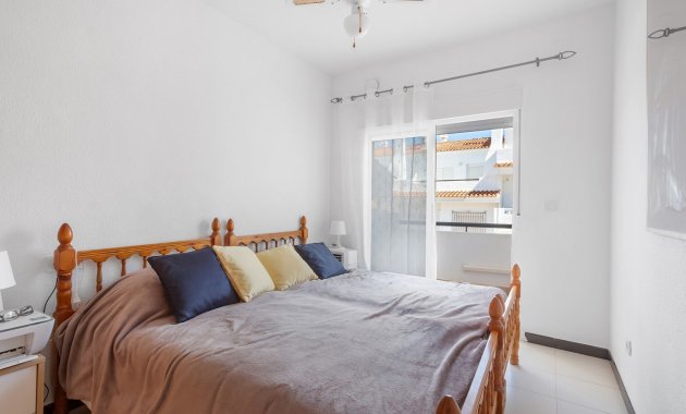 Reventa - Casa adosada -
La Mata