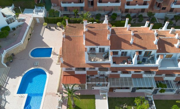 Reventa - Casa adosada -
La Mata