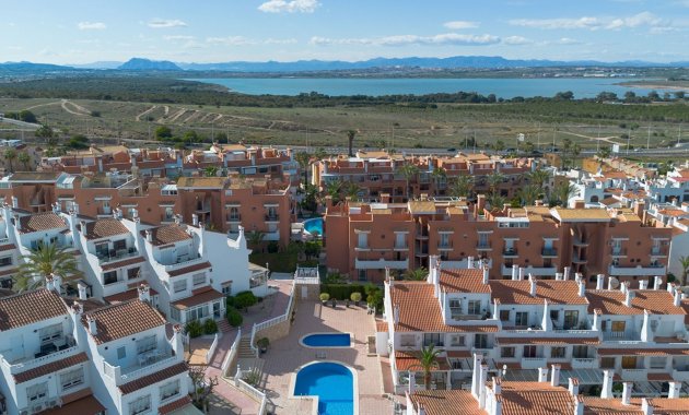 Reventa - Casa adosada -
La Mata