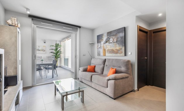 Reventa - Apartamento -
La Mata - Playa