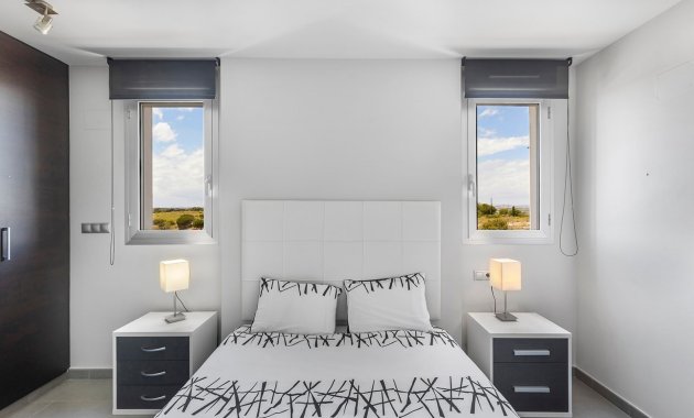 Reventa - Apartamento -
La Mata - Playa
