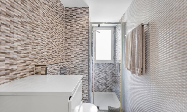 Reventa - Apartamento -
La Mata - Playa