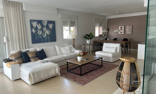 Herverkoop - Vrijstaande woning / Villa -
Gran Alacant