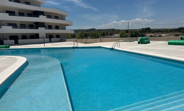 Wiederverkauf - Apartment -
San Miguel de Salinas