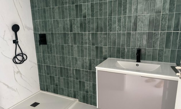Wiederverkauf - Apartment -
San Miguel de Salinas