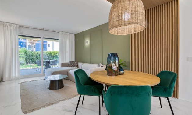 Neue Gebäude - Penthouse -
Torrevieja - Punta Prima