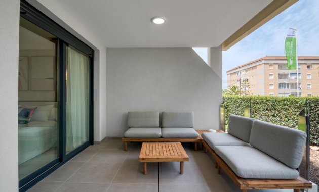 Neue Gebäude - Penthouse -
Torrevieja - Punta Prima